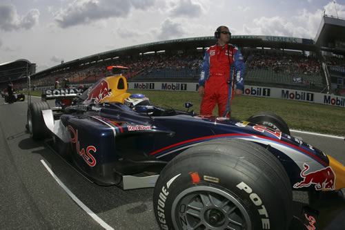 Arden International kon de snelheid van o.a. Rosberg niet bijhouden. Dit resulteerde in teleurstellende resultaten voor Kovalainen.