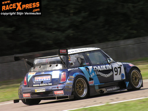 Daikin Racing : Opnieuw podiumplaats na slopende wedstrijd