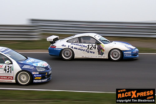 Deze Porsche werd nipt tweede tijdens de Zandvoort 500