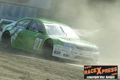 Roy Monden, hier super snel in actie op Zolder en bijt zich door het stof van zijn voorganger