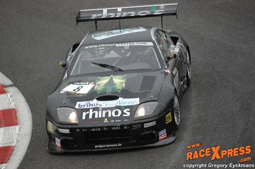 Enerverend raceweekend voor Bernhard Ten Brinke in RHINO’S GT SERIES!
