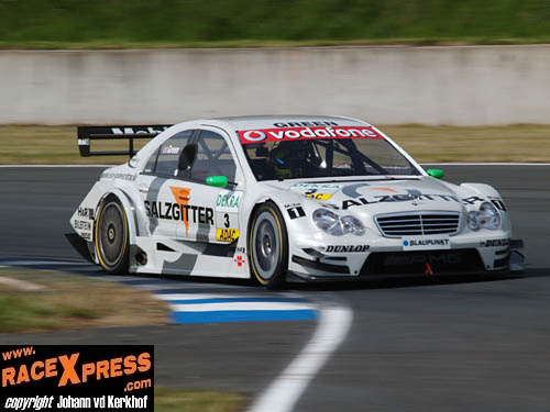 Green AMG-Mercedes C-Klasse