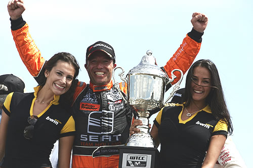 Tom Coronel op het podium
