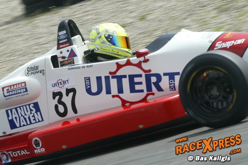 Veel jonge Nederlandse talenten strijden in de Formule Ford