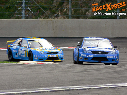 Donny Crevels pakte de leiding in race twee