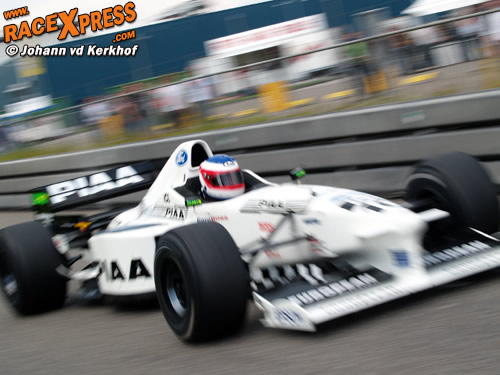 F1-geweld door Veghel!