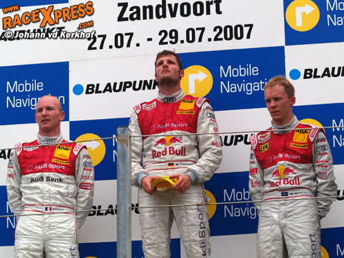 Het podium met Tomczyk in het midden, Prémat links en Ekström rechts