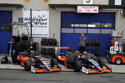 Van Amersfoort Racing met de Formule Renaults