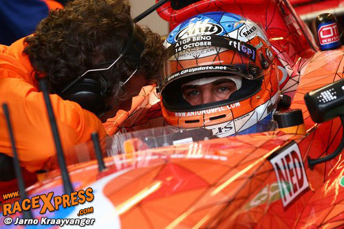 Jan Lammers geeft laatste tips aan Jeroen Bleekemolen