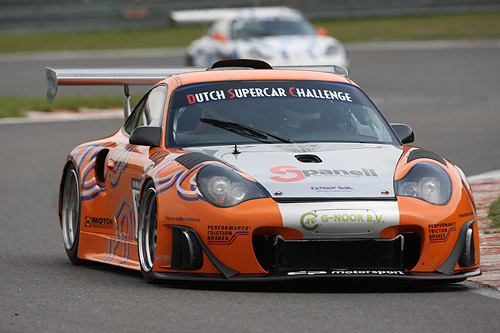 Een echte publiekstrekker: de Porsche 996 GT2 van Rene Snel