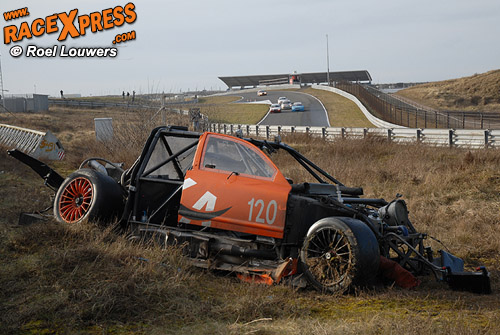 V8Star crash
