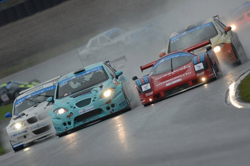 Vol startveld Supersport II-divisie Dutch Supercar Challenge - Foto: (c) Roel Louwers