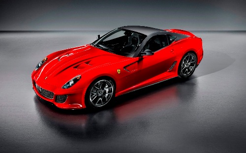 Ferrari onthult snelste straatauto ooit