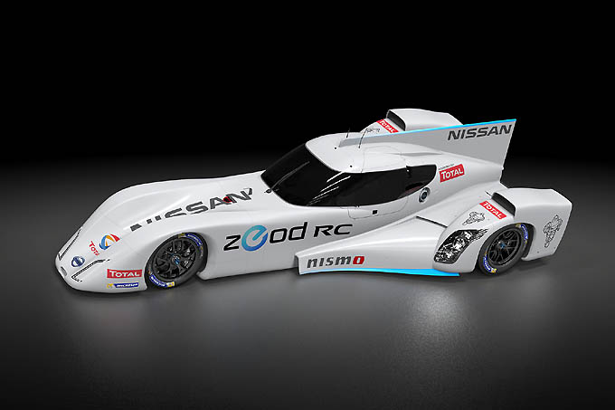 Wolfgang Reip tweede controller in de Nissan ZEOD RC + VIDEO