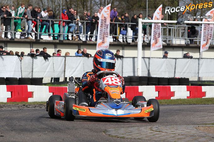 Max Knapen aan de leiding