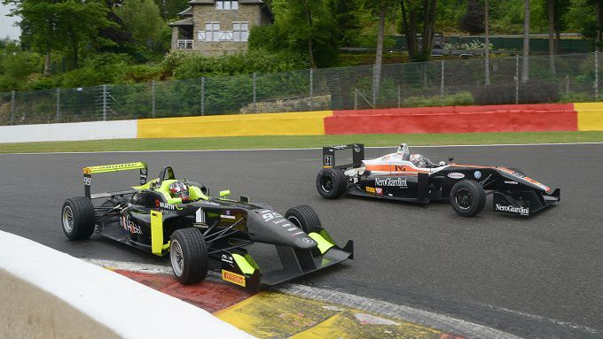 F3