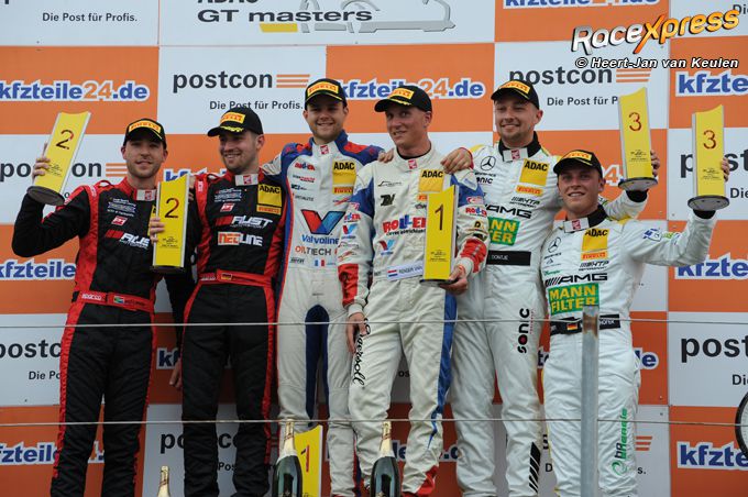 Renger van der Zande en Indy Dontje op podium ADAC GT Masters