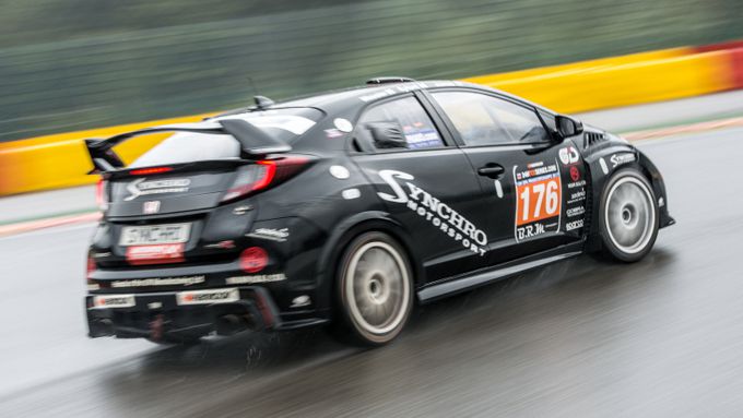 Synchro Motorsport-Honda Civic Type R