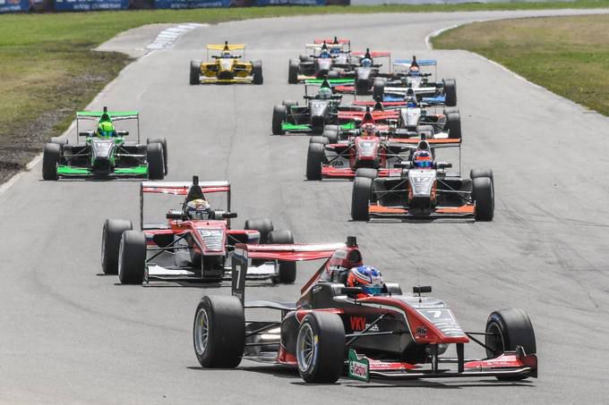 Castrol Toyota Racing Series 2018 Richard Verschoor in Nieuw-Zeeland met zege en podium