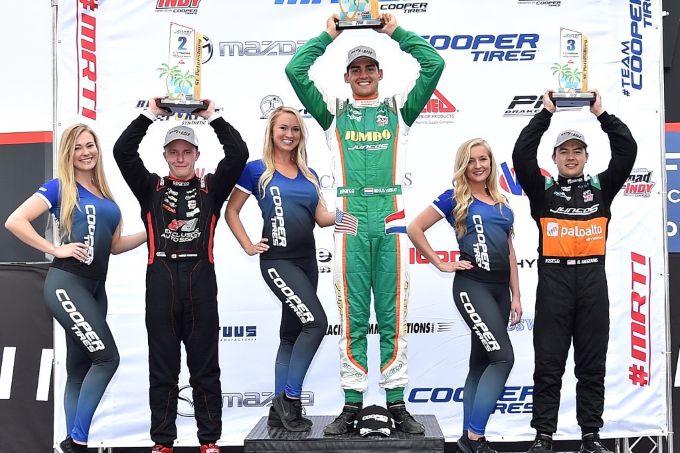 Rinus van Kalmthout imponeert met dubbele winst bij Pro Mazda-debuut in St. Petersburg
