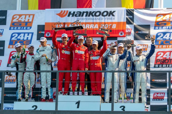 12H Navarra overall podium
