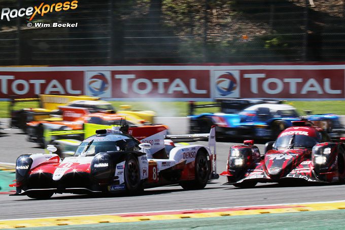 Start van de 6 uur van Spa 2018 met Toyota aan de leiding, foto door Wim Boekel