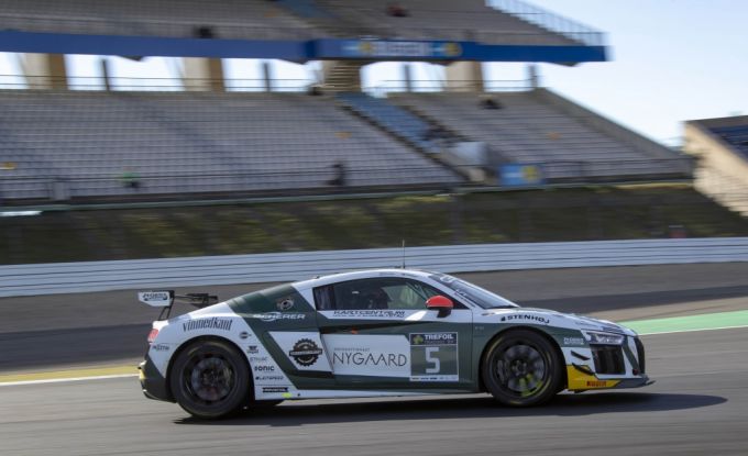 Milan Dontje Audi R8 GT4 Nurburgring GT4