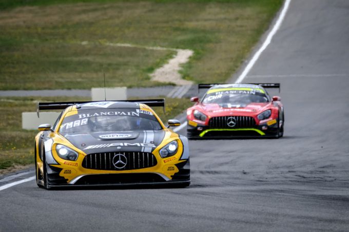 Nurburgring AKKA Mercedes