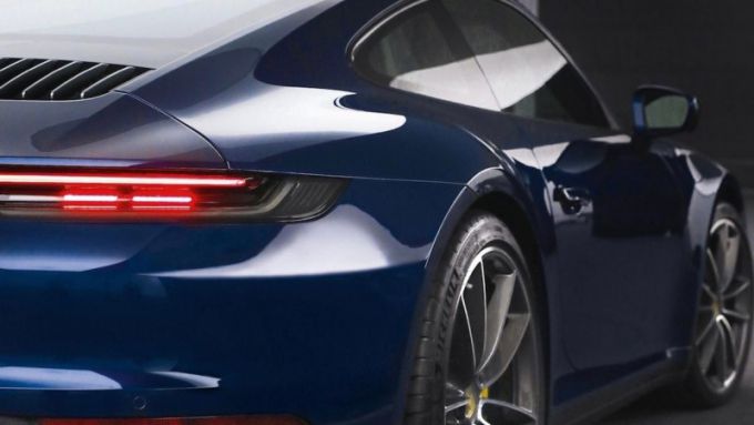 Porsche 992 achterzijde
