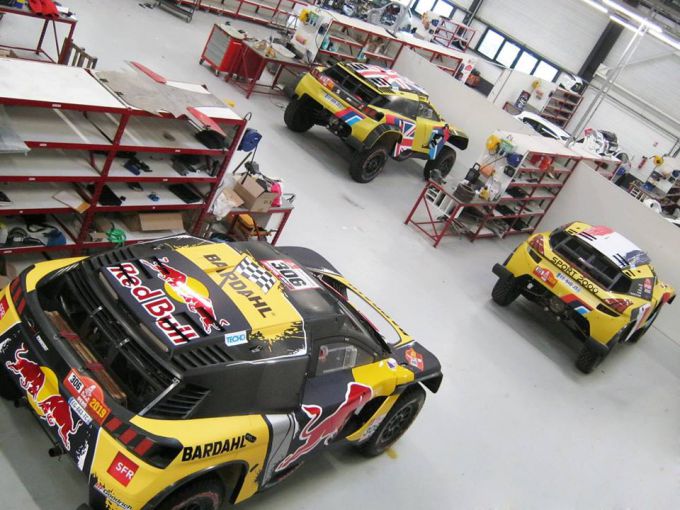 PH Sport Peugeot 3008 Dakar garage