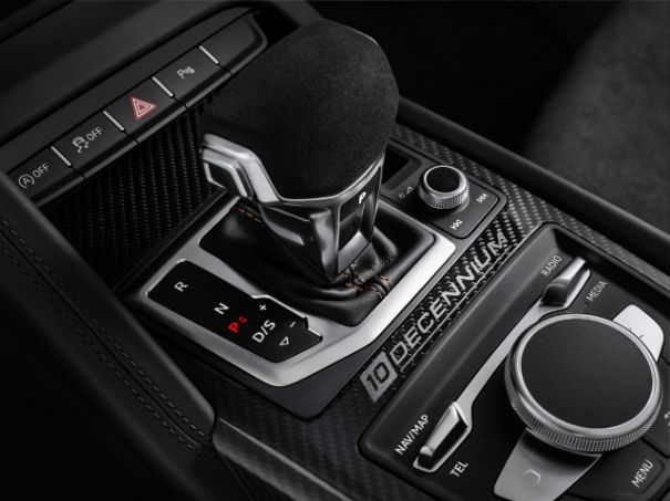 Audi R8 V10 Decennium middenconsole