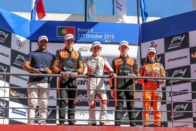 autocoureur Tijmen van der Helm Portimao