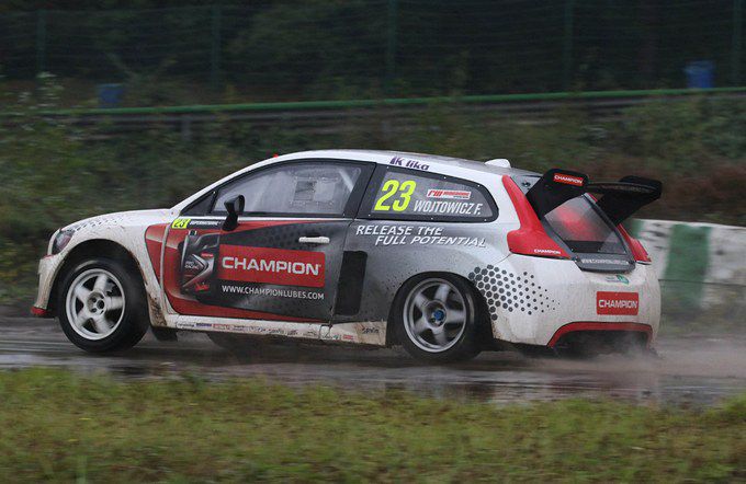 Filip Wojtowicz maakt belofte waar! BelNed- én Nederlands kampioen rallycross!