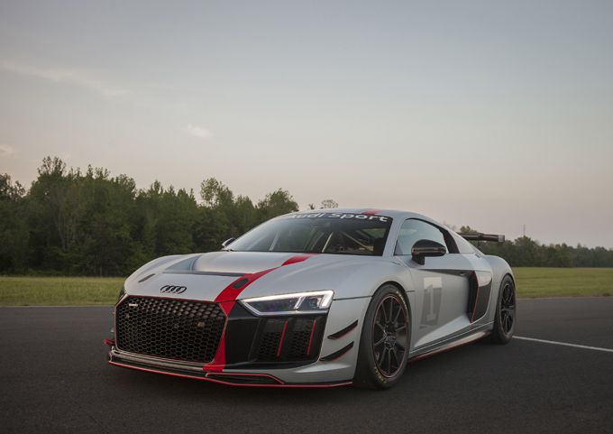 DTM trophy Audi R8