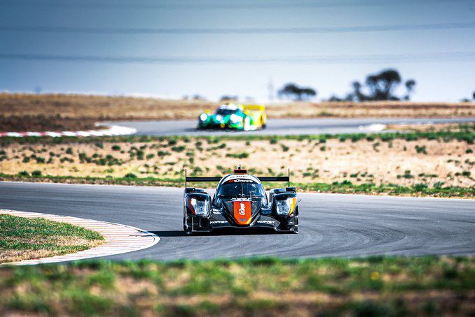 Leonard Hoogenboom blijft verbazen, opnieuw winst in Asian Le Mans Series!