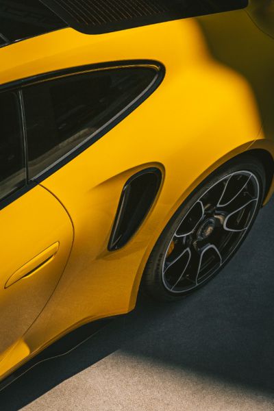 Porsche 911 Turbo S bekent kleur
