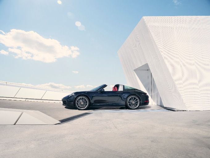 Porsche 992 Targa