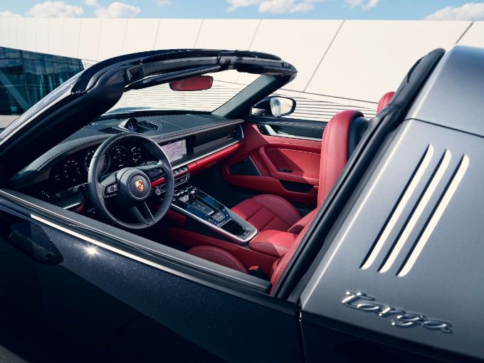 Porsche 992 Targa