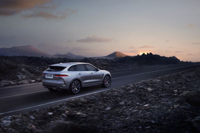 2019/2020 recordjaar voor Jaguar Land Rover Special Vehicle Operations