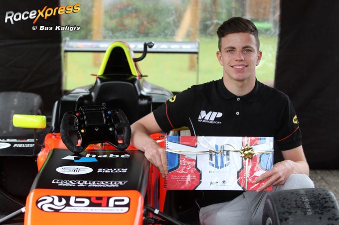 Kas Haverkort autocoureur F4