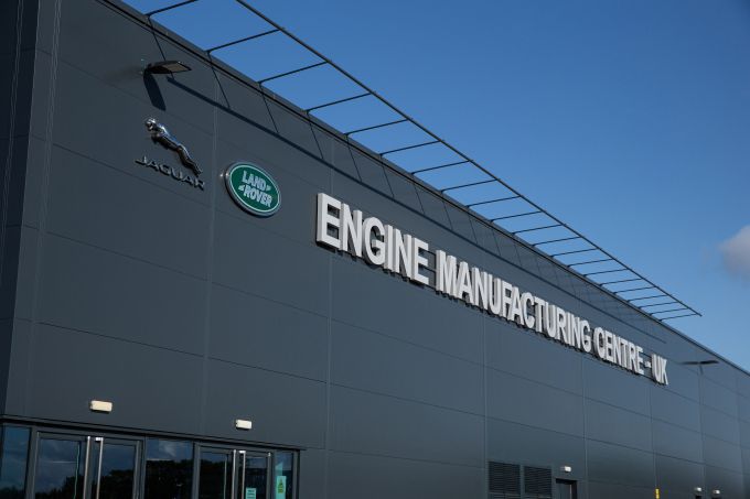 1,5 miljoen: Jaguar Land Rover viert mijlpaal in motorenproductie Ingenium motorenfamilie uit het Engine Manufacturing Centre