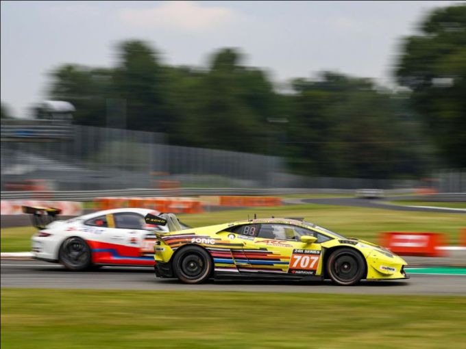 Creventic 12H Monza Lamborghini Porsche