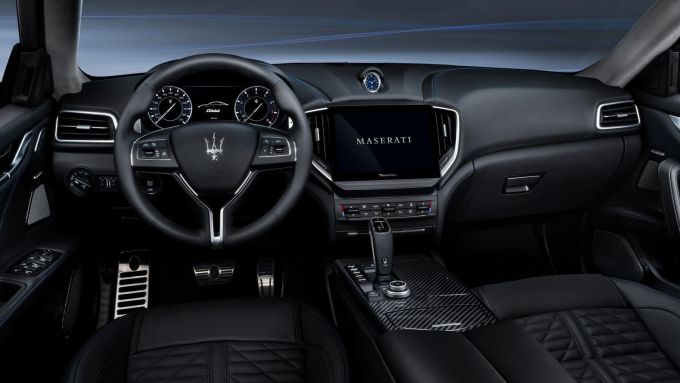 Ghibli Hybrid: de eerste geëlektrificeerde auto in de historie van Maserati
