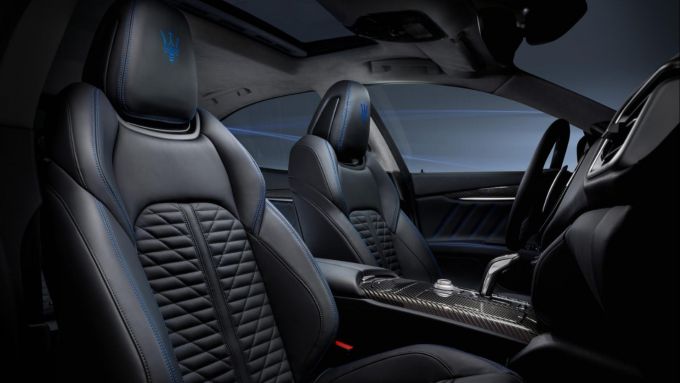 Ghibli Hybrid: de eerste geëlektrificeerde auto in de historie van Maserati