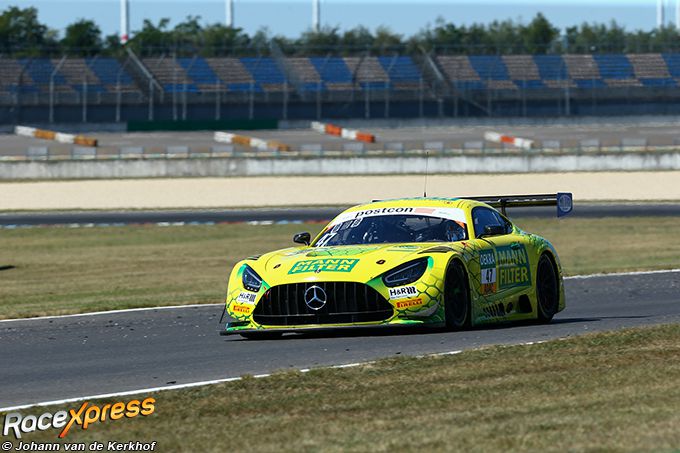 I.DontjeNLD_M.GYtzDEU MannFilter_Mercedes-AMG GT3