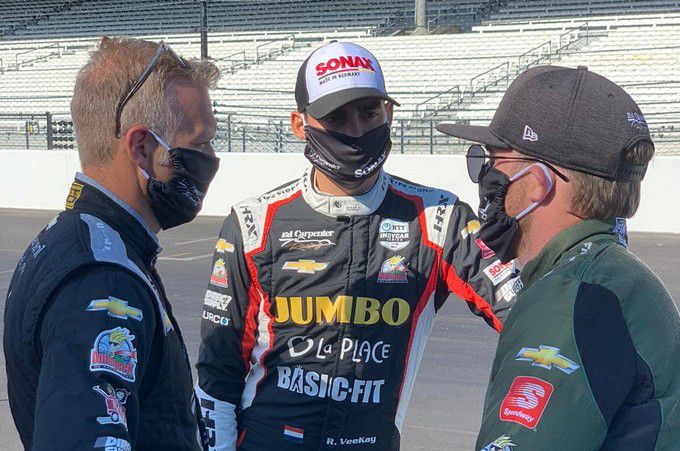 Rinus van Kalmthout snelste coureur zonder 'tow' in laatste 'Carb day-sessie' voorafgaand aan de Indy 500