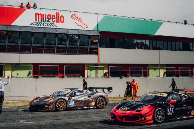 Ferrari Challenge Mugello Roger Grouwels 4