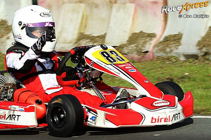 Ayour Achgare juicht met podium