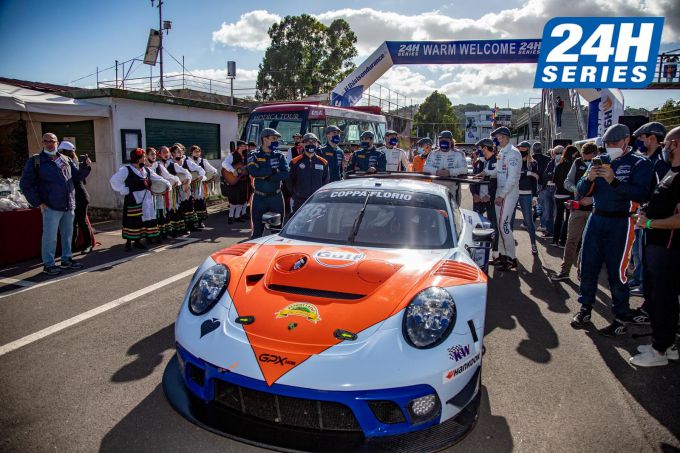24H_Series_Gulf_Porsche