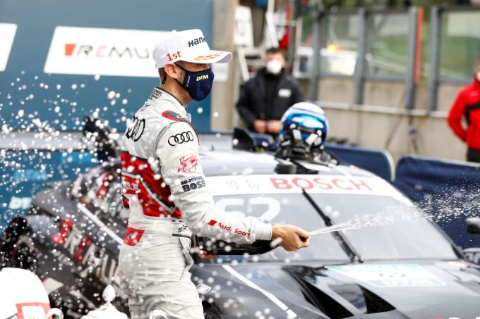 Rene_Rast_champagne_winnaar